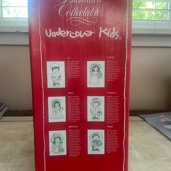Undercover Kids 1993 “A.J. Horn Animated Christmas doll - Picture 7 of 8